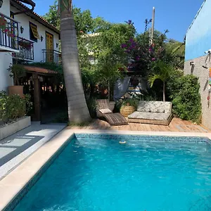 **** Inn Lulu Geriba Brazil